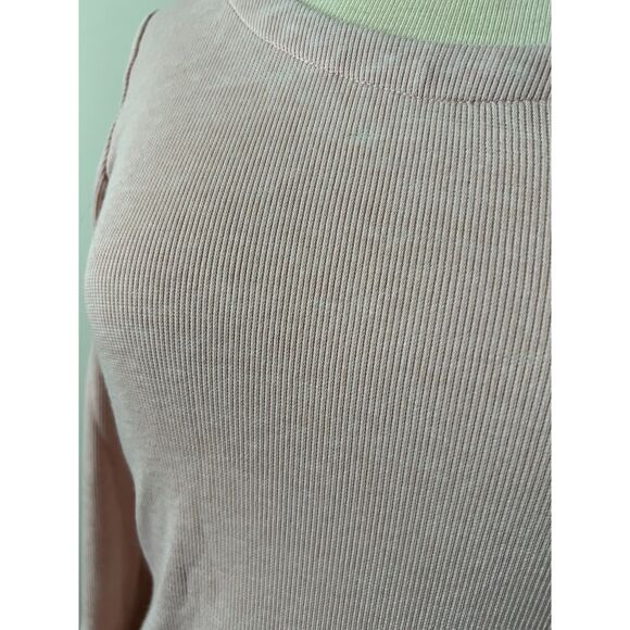 Chaser waffle fabric long sleeve top size medium - Picture 4 of 4